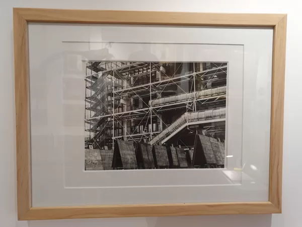 Photographie centre Beaubourg Paris années 70 40X30, VENDU
