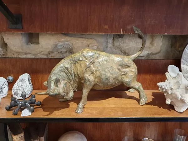Pierre Chenet La charge du Taureau. Epreuve en bronze, VENDU